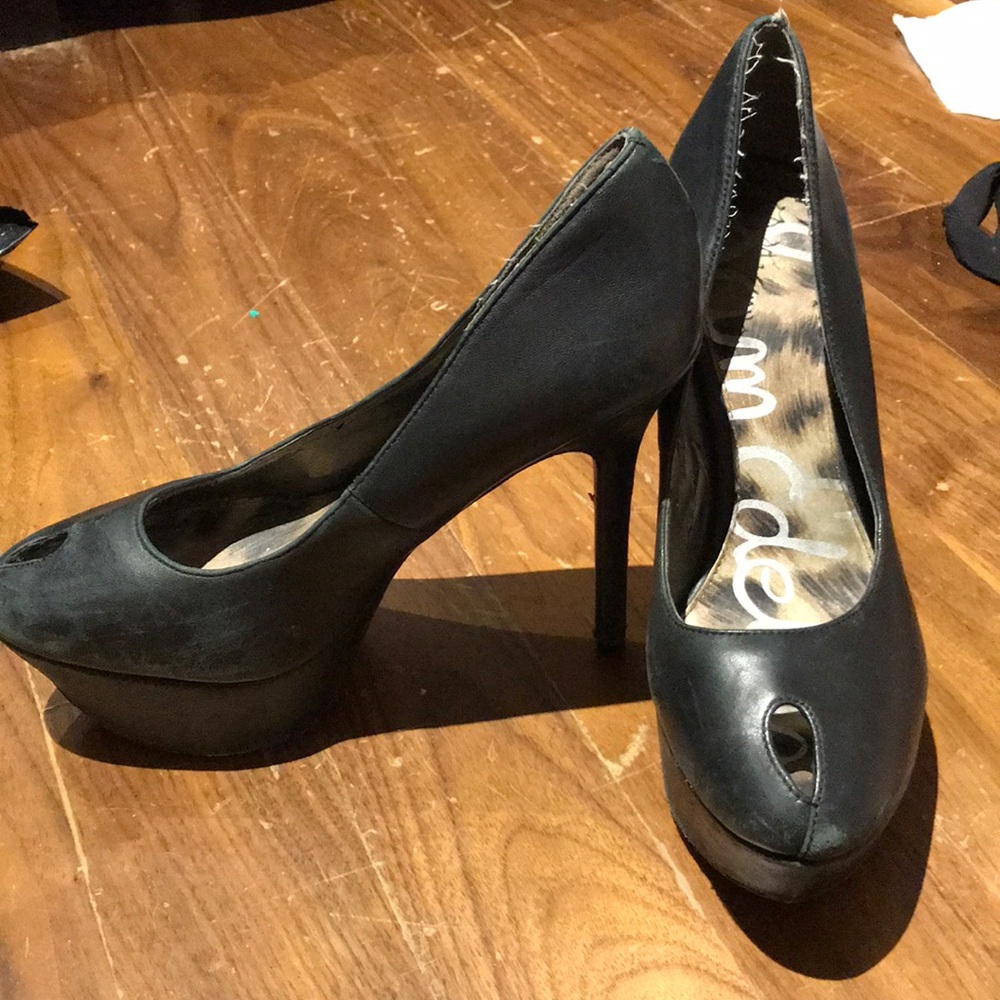 Sam Edelman pumps